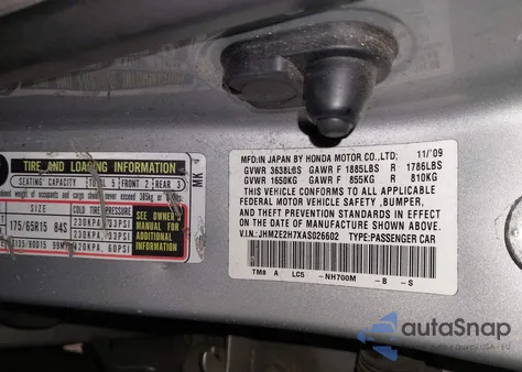 2010 Honda Insight Ex from USA, damaged, VIN JHMZE2H7XAS026602
